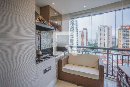 Apartamento à venda com 70m², 2 quartos e 2 vagasVaranda Gourmet