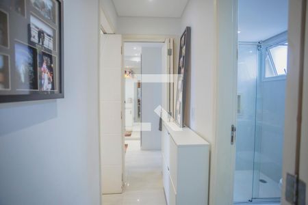 Apartamento à venda com 70m², 2 quartos e 2 vagasCorredor - Quartos