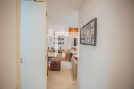 Apartamento à venda com 70m², 2 quartos e 2 vagasCorredor - Quartos