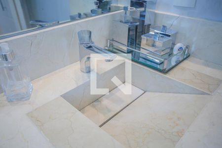 Apartamento à venda com 70m², 2 quartos e 2 vagasBanheiro Suíte - Torneira