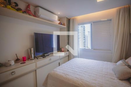 Apartamento à venda com 70m², 2 quartos e 2 vagasSuíte