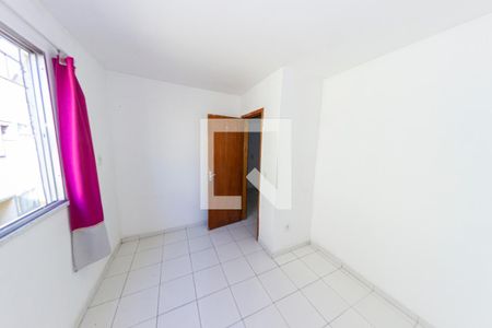 Quarto 1 de casa de condomínio para alugar com 2 quartos, 79m² em Oswaldo Cruz, Rio de Janeiro
