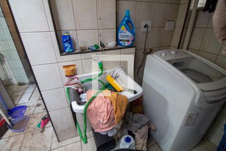 Casa à venda com 220m², 4 quartos e 3 vagas Casa à venda com 220m², 4 quartos e 3 vagasÁrea de Serviço