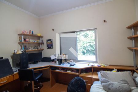 Casa à venda com 220m², 4 quartos e 3 vagas Casa à venda com 220m², 4 quartos e 3 vagasQuarto 2