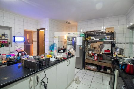 Casa à venda com 220m², 4 quartos e 3 vagas Casa à venda com 220m², 4 quartos e 3 vagasCozinha