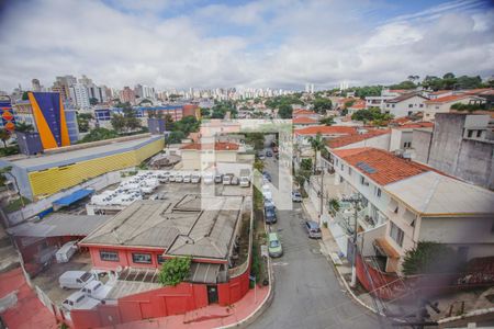 Vista de apartamento à venda com 2 quartos, 68m² em Mirandópolis, São Paulo