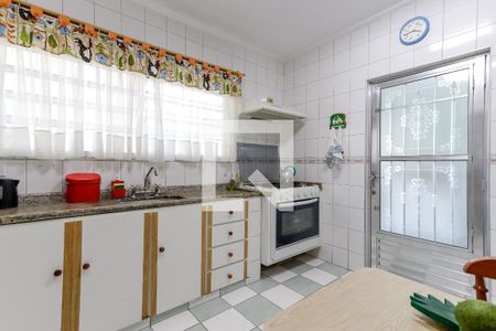 Casa à venda com 210m², 3 quartos e 5 vagas Casa à venda com 210m², 3 quartos e 5 vagasCozinha