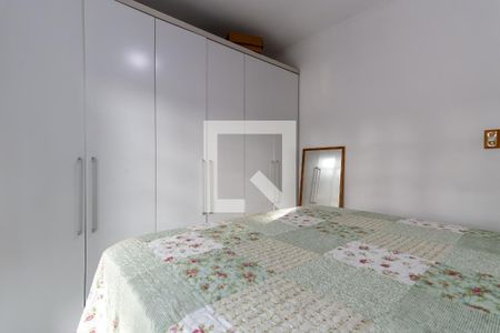 Casa à venda com 210m², 3 quartos e 5 vagas Casa à venda com 210m², 3 quartos e 5 vagasQuarto 2