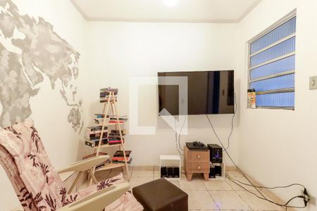 Casa à venda com 210m², 3 quartos e 5 vagas Casa à venda com 210m², 3 quartos e 5 vagasQuarto de Serviço