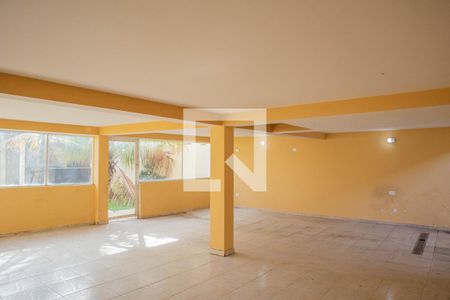 Casa para alugar com 385m², 3 quartos e 4 vagas Casa para alugar com 385m², 3 quartos e 4 vagasGaragem