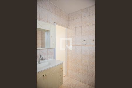 Casa para alugar com 385m², 3 quartos e 4 vagas Casa para alugar com 385m², 3 quartos e 4 vagasBanheiro da Suíte