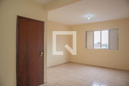 Casa para alugar com 385m², 3 quartos e 4 vagas Casa para alugar com 385m², 3 quartos e 4 vagasSuíte