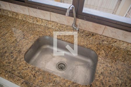 Casa para alugar com 385m², 3 quartos e 4 vagas Casa para alugar com 385m², 3 quartos e 4 vagasCozinha