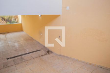 Casa para alugar com 385m², 3 quartos e 4 vagas Casa para alugar com 385m², 3 quartos e 4 vagasGaragem