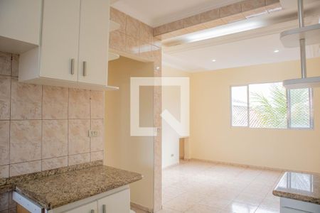 Casa para alugar com 385m², 3 quartos e 4 vagas Casa para alugar com 385m², 3 quartos e 4 vagasCozinha