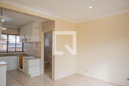 Casa para alugar com 385m², 3 quartos e 4 vagas Casa para alugar com 385m², 3 quartos e 4 vagasCozinha