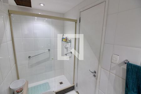 Apartamento para alugar com 188m², 2 quartos e 3 vagasBanheiro da Suíte