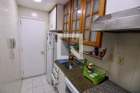 Apartamento para alugar com 188m², 2 quartos e 3 vagasCozinha
