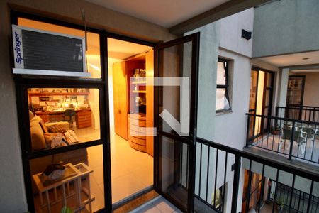 Apartamento para alugar com 188m², 2 quartos e 3 vagasVaranda do Quarto