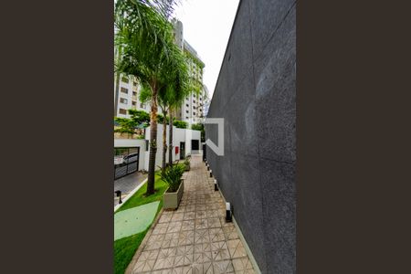 Apartamento à venda com 235m², 3 quartos e 3 vagas Apartamento à venda com 235m², 3 quartos e 3 vagasÁrea comum