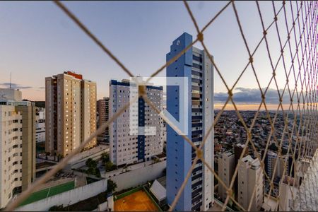Vista de apartamento para alugar com 3 quartos, 200m² em Buritis, Belo Horizonte