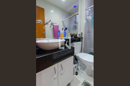 Apartamento à venda com 235m², 3 quartos e 3 vagas Apartamento à venda com 235m², 3 quartos e 3 vagasBanheiro suíte