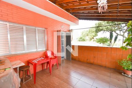 Casa à venda com 180m², 3 quartos e 2 vagasVaranda do Quarto 1