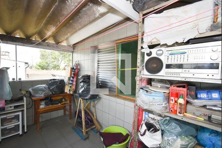 Casa à venda com 180m², 3 quartos e 2 vagasLavanderia 