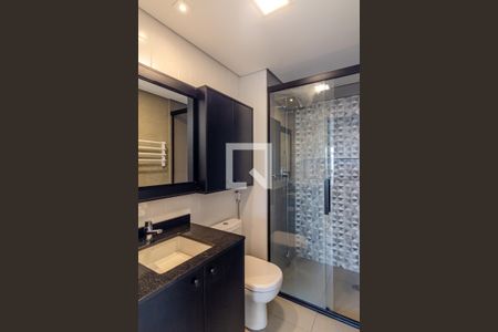 Banheiro de kitnet/studio para alugar com 1 quarto, 39m² em Santa Ifigênia, São Paulo