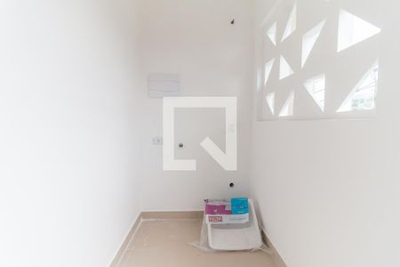 Área de Serviço de casa para alugar com 1 quarto, 50m² em Jardim Esperança, Mogi das Cruzes