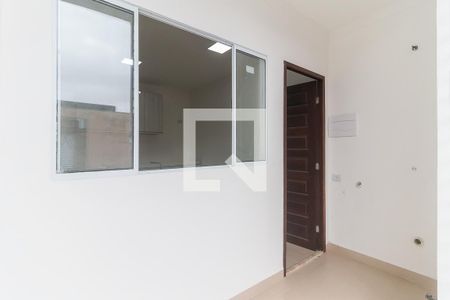 Entrada de casa para alugar com 1 quarto, 50m² em Jardim Esperança, Mogi das Cruzes