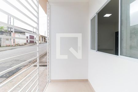 Entrada de casa para alugar com 1 quarto, 50m² em Jardim Esperança, Mogi das Cruzes