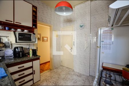 Apartamento à venda com 89m², 3 quartos e sem vagaCozinha