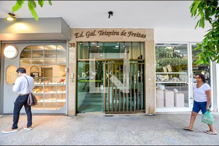 Apartamento à venda com 89m², 3 quartos e sem vaga Apartamento à venda com 89m², 3 quartos e sem vagaFachada