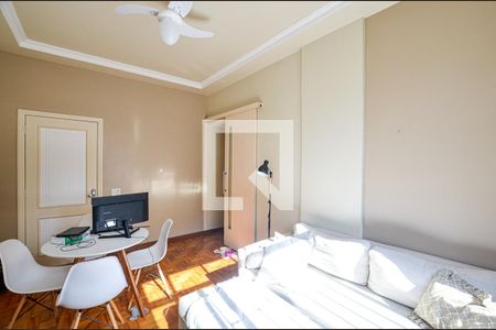 Apartamento à venda com 89m², 3 quartos e sem vaga Apartamento à venda com 89m², 3 quartos e sem vagaSala