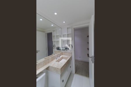 Apartamento à venda com 108m², 3 quartos e 2 vagasBanheiro da Suíte