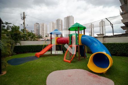 Apartamento à venda com 108m², 3 quartos e 2 vagasÁrea comum - Playground