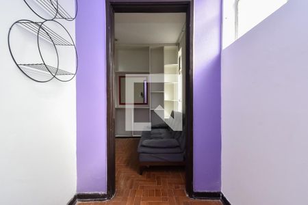Hall de entrada de apartamento para alugar com 1 quarto, 39m² em República, São Paulo