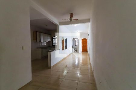 Sala de casa para alugar com 2 quartos, 120m² em Jardim Santa Rosa, Taboão da Serra