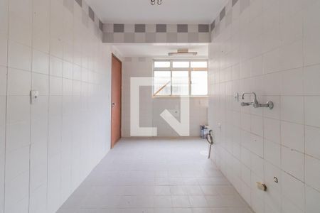Apartamento à venda com 83m², 3 quartos e sem vaga Apartamento à venda com 83m², 3 quartos e sem vagaCozinha e Área de Serviço