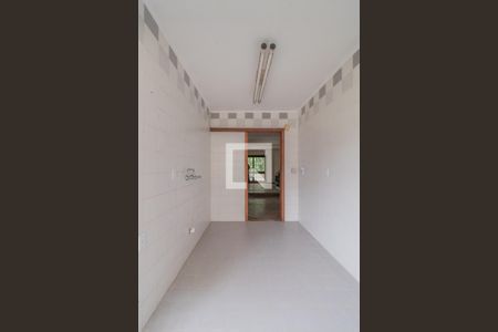 Apartamento à venda com 83m², 3 quartos e sem vaga Apartamento à venda com 83m², 3 quartos e sem vagaCozinha e Área de Serviço
