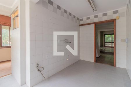 Apartamento à venda com 83m², 3 quartos e sem vaga Apartamento à venda com 83m², 3 quartos e sem vagaCozinha e Área de Serviço