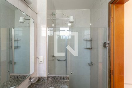 Apartamento para alugar com 90m², 3 quartos e 2 vagas Apartamento para alugar com 90m², 3 quartos e 2 vagasBanheiro da Suíte 1