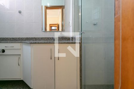 Apartamento para alugar com 90m², 3 quartos e 2 vagas Apartamento para alugar com 90m², 3 quartos e 2 vagasBanheiro da Suíte 1