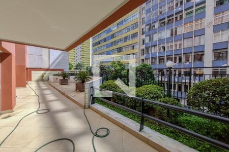 Apartamento para alugar com 90m², 3 quartos e 2 vagas Apartamento para alugar com 90m², 3 quartos e 2 vagasÁrea comum