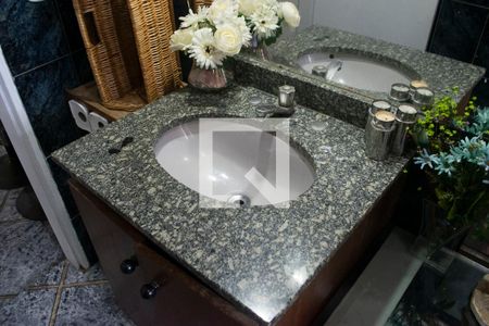 Banheiro 2 de casa à venda com 2 quartos, 33m² em Lauzane Paulista, São Paulo