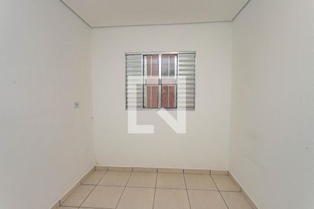 Quarto de casa para alugar com 1 quarto, 50m² em Taboão, Diadema