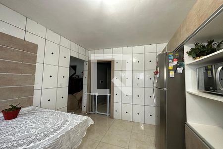 Casa à venda com 240m², 2 quartos e 2 vagasCozinha