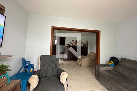 Sala de casa à venda com 2 quartos, 240m² em Canudos, Novo Hamburgo
