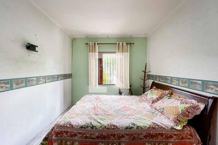 Casa à venda com 315m², 3 quartos e 6 vagasQuarto 2
